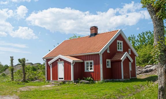 Red Barn House