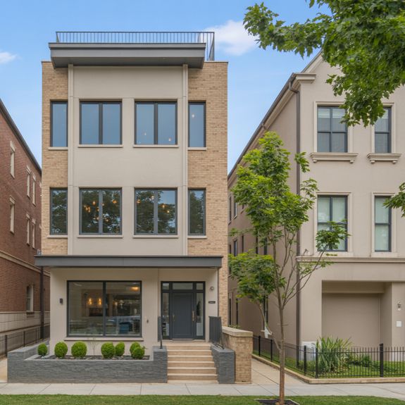 Luxury Townhome in Fairfax