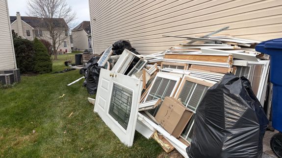 Clear the Clutter, Reclaim Your Space in Burlington Township.