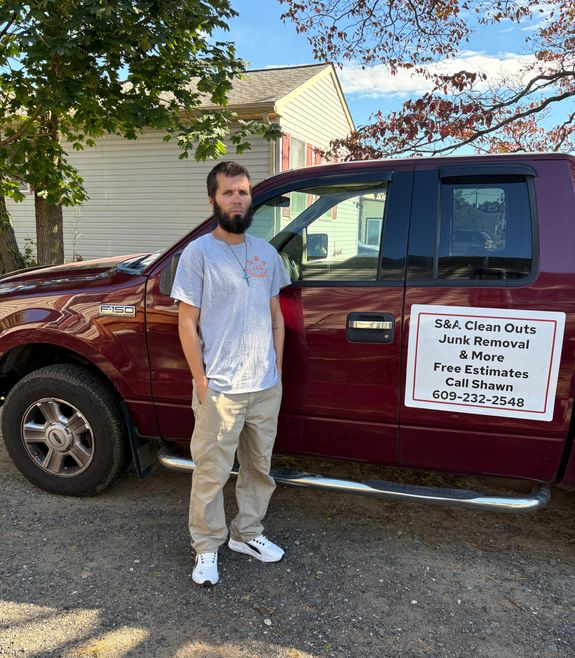 Experience a Clutter-Free Life with S&A Cleanouts LLC