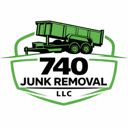 740 junk removal logo