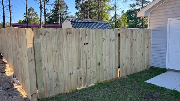 Privacy that enhances your space, effortlessly.