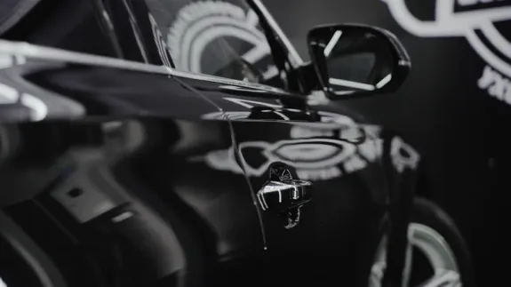 Premium J&T We Serve At Your Like You Come To Us Or We come To You