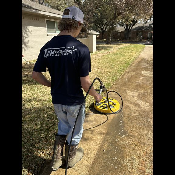 What equipment do you use for driveway cleaning?