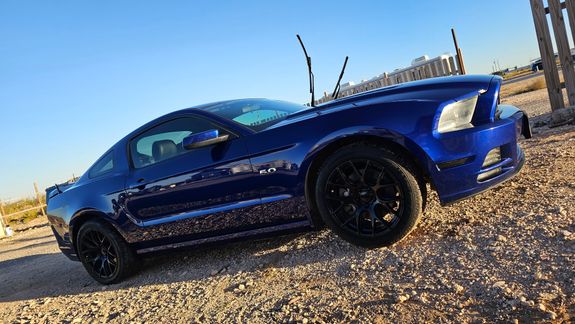 Exterior Hand Washing & Waxing