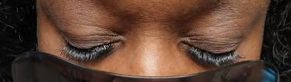 Lash extension