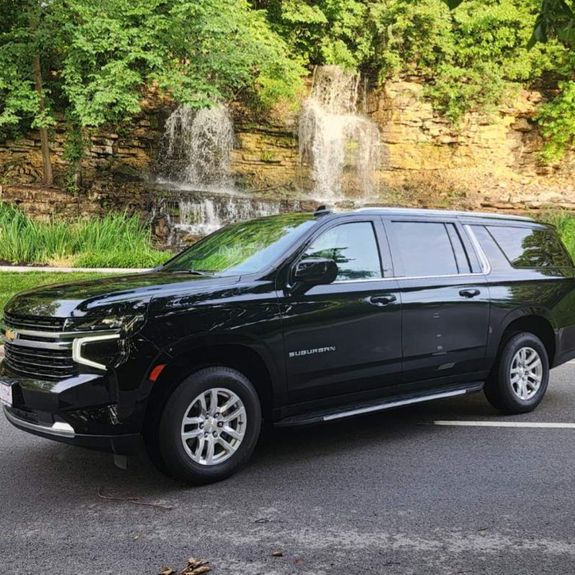 Experience Luxurious Airport Transportation in Lenexa, KS