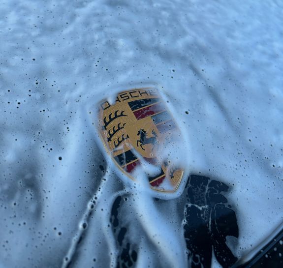 Experience Unmatched Shine with Jackson Auto Glow