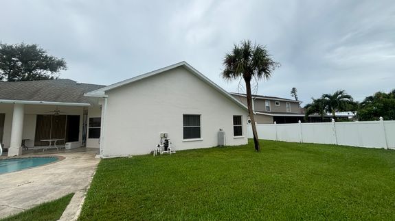 Revitalize Your Home’s Curb Appeal in Bradenton.