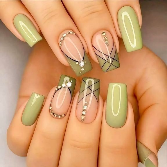 Acryl / Gel Nägel auffüllen, Wann ist der beste Termin?