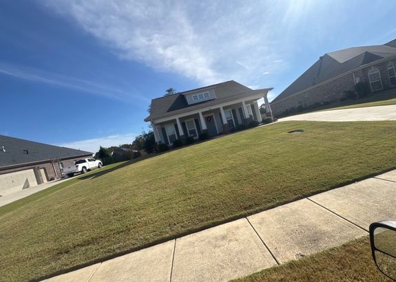 Transform Your Outdoors with Fast Pace Lawn Care in Huntsville, AL