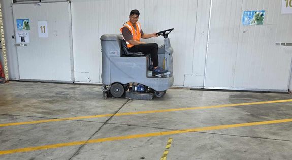 Industrial Facility Cleaning