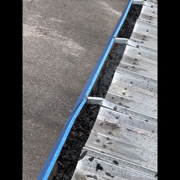 gutter cleaning 