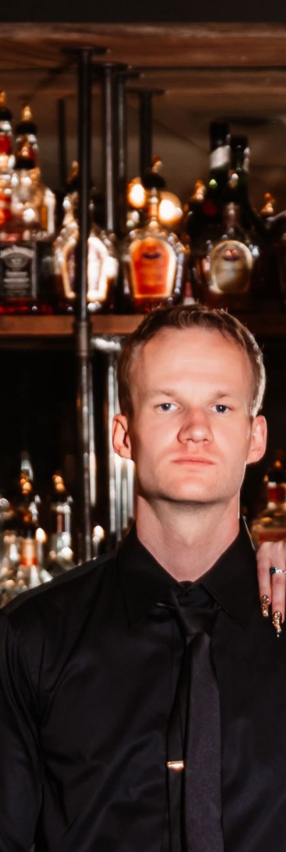 Can we book hair services for a large group?