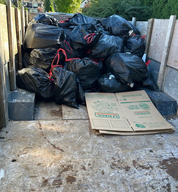 How do you determine your pricing for residential trash removal?