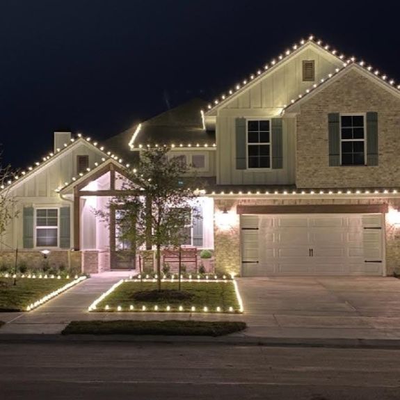 Illuminate Your Holidays with BrightLights Installation in Maryland Heights, MO