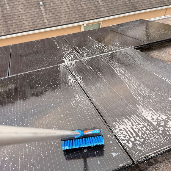 Expert Solar Panel Cleaning Services in Orlando