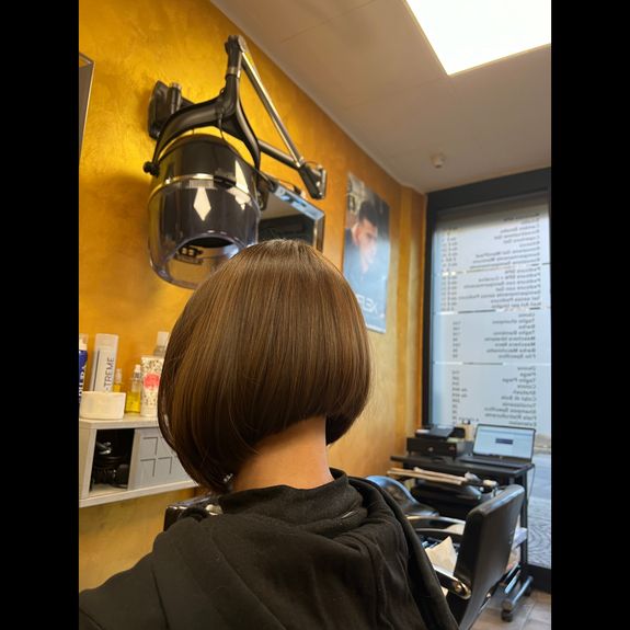 Women’s Haircuts