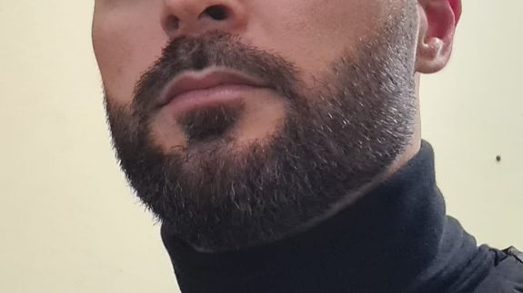 Libera il potenziale della tua barba a Varedo