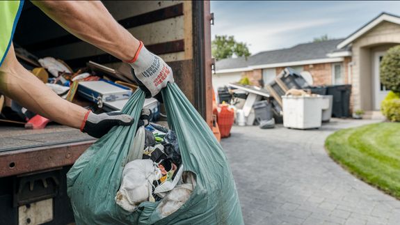 Say Goodbye to the Clutter.